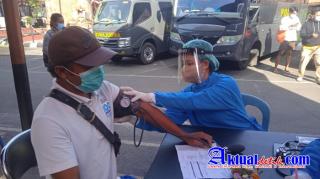 Gerai Vaksinasi Presisi Polres Gianyar Masih Melayani Vaksin Tahap l dan ll Untuk Warga