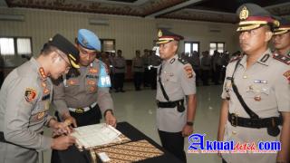 Kapolresta Denpasar Pimpin Upacara Sertijab Kapolsek Denpasar Barat dan Kapolsek Pelabuhan Benoa