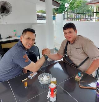 Kopi Santai Azhari Rangkuti Bersama Irsan Sinuhaji