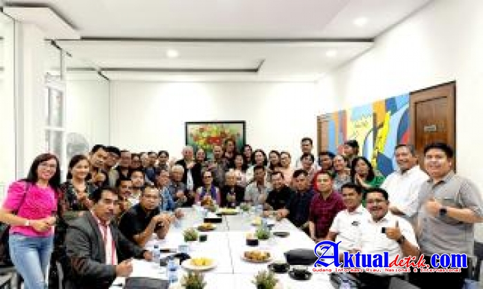 Dr Maruli Siahaan Tekankan Jalin Solidaritas Tanpa Batas Kepada Keluarga Besar Lobusiregar