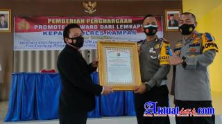 LEMKAPI Anugerahkan Piagam Penghargaan Promoter Reward Untuk Polres Kampar