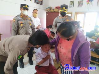 Gerai Vaksin Polri Polres Buleleng Layani Ratusan Anak-Anak Yang Diikuti Dengan Sangat Antusias