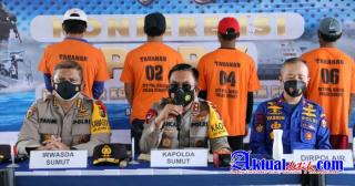 Kapolda Sumut dan Dir Polair Korpolairud Baharkam Polri Pimpin Press Rilis Penangkapan 2 Kapal Ikan 