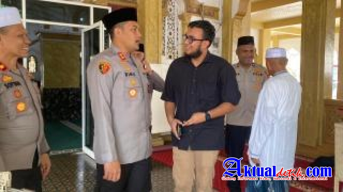 Wujud Nyata Hadir Polri Di Tengah Masyarakat Kapolres Binjai Laksanakan Sholat Jumat Berjemaah