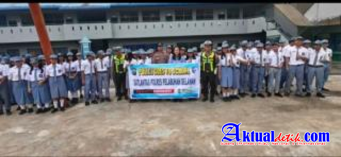 Sat Lantas Polres Pelabuhan Belawan Edukasi Pelajar tentang Keselamatan Berlalu Lintas