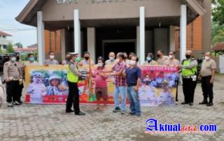 Menyambut Hut Bhayangkara Ke 75 Polsek Medan kota Berbagi Tali Asih