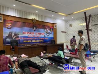 Ratusan Personel Polres Lakukan Aksi Donor Darah, Ditengah Pandemi
