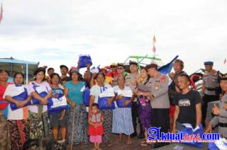 Jumat Curhat, Polda Bali Datangi Nelayan Pantai Cucukan