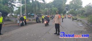 Penyekatan Serentak PPKM Darurat, Polres Klungkung Lakukan Rapid Antigen
