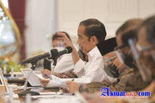 Jokowi : Pastikan Keamanan dan Keefektifan Vaksin COVID-19