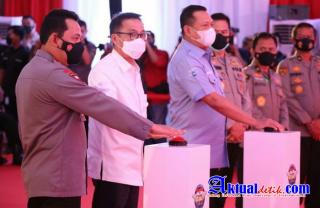 Polri Produksi Aplikasi SIM Presisi, Warga Urus SIM Dari Kamar Tidur