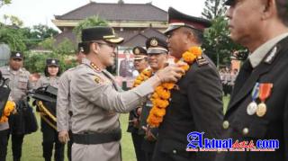 Polresta Denpasar Lepas 18 Personel Memasuki Masa Purna Bakti