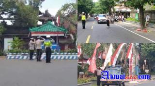 Peringati Detik-Detik Proklamasi, Polsek Sukawati Stop Semua Aktifitas Kendaraan Yang Melintas