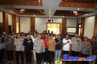 Jumat Curhat, Polda Bali Datangi Kantor Lurah Kuta
