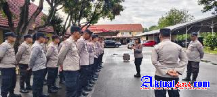 Sat Binmas Polres Binjai Kapolres Tekankan Peran Aktif Bhabinkamtibmas Jaga Keamanan Warga