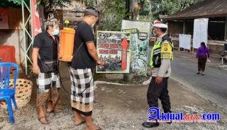 Polsek Sukawati Terapkan Prokes Dalam Setiap Upacara Keagamaan