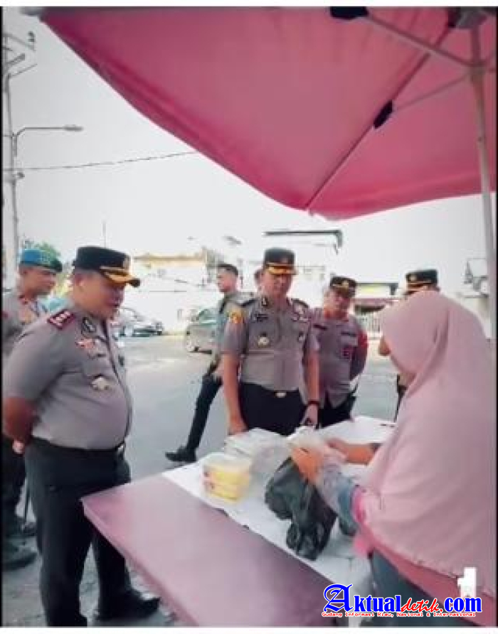 Bentuk Kepedulian kepada Masyarakat, Kapolres Pelabuhan Belawan Borong Dagangan Warga