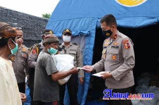 Setukpa Lemdiklat Polri Bantu Korban Kebakaran Kabupaten Sukabumi