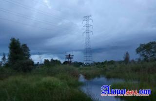 Tinggal Menunggu Waktunya Tiang Sutet PLN Roboh Jika Pemilik Ti Timah Ilegal Tidak Ditindak