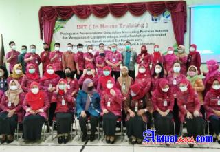 Dra.Wiji Eny Ngudi Rahayu,M.Pd : IHT Digelar Untuk Peningkatan Profesional Guru dan Kinerja Karyawan