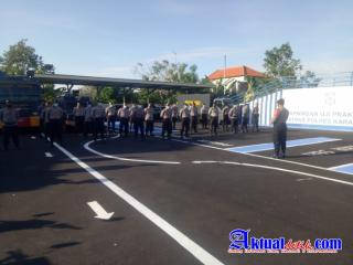 Asah Kemampuan Dalam Hadapi Unras, Dalmas Polres Karangasem Giat Latihan Fisik