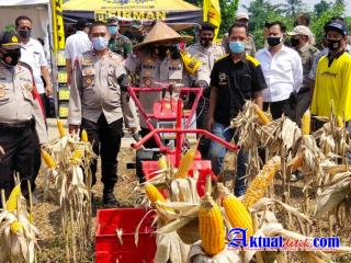 Dirbinmas Polda Banten Hadiri Panen Raya Jagung dan Lele di Kabupaten Tangerang