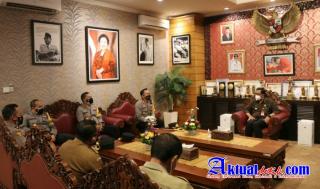 Kapolres Tabanan Silaturahmi Dengan Bupati Tabanan