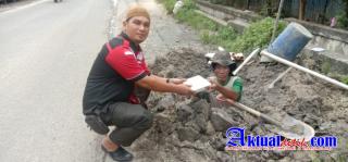 DPD SPRI Provinsi Riau Bersama Cafe Semua Orang Berbagi Paket Makan Siang