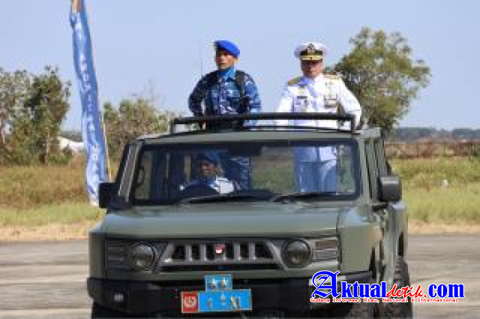 Mayor Pom Deddy Siahaan Pimpin Upacara HUT ke-81 TNI di Merauke.