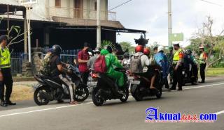 Meski Hari Terakhir PPKM Level 4, Polres Gianyar Tetap Laksanakan Penyekatan