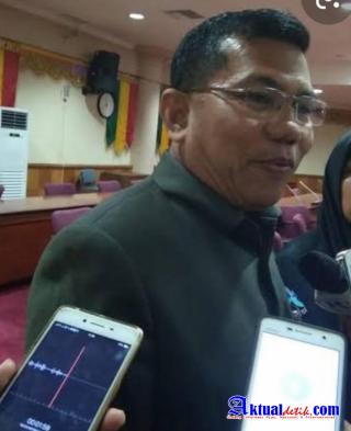 Ketua Komisi III DPRD Riau, Dukung Gubernur Benahi BMUD Riau