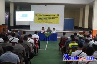 Tim Bidkum Polda Bali Melaksanakan Penyuluhan di Polres Bangli