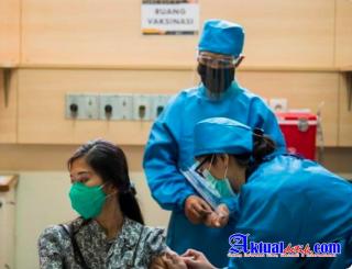 Warga Depok Akan Mendapat Vaksin Corona