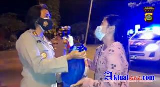 Sinergitas 3 Lembaga Dalam Patroli Gabungan Skala Besar Sekaligus Bagikan Sembako Pada Masyarakat