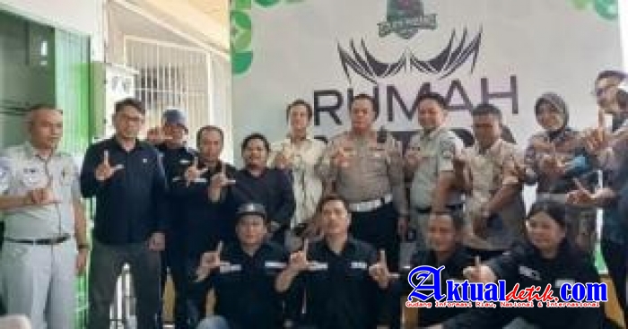 Ditlantas Polda Sumbar Kukuhkan Pengurus Ojek Online Ranah Minang (PORM)