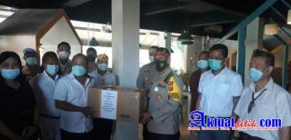 Polresta Denpasar Menerima Bantuan dari Kadin di Bebek Garing