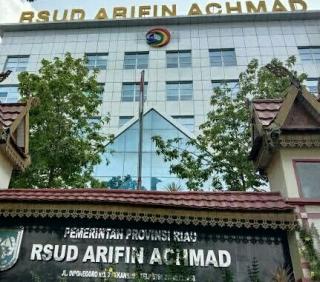 Insentif Relawan Covid 19 di RSUD Arifin Achmad 4 Bulan Tidak Dibayar
