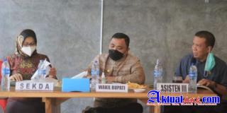 Wabup Gorontalo Hadiri Rapat Evaluasi SAKIP Penataan Kelembagaan TPP Lingkup Pemkab Gorontalo