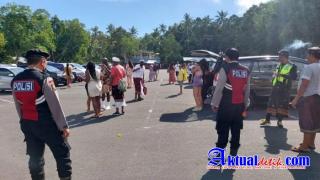 Laksanakan Patroli, Personil Polsek Abang Pantau Lokasi Transit Wisatawan di Terminal Kemuda