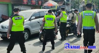 PPKM Diperpanjang,126 Kendaraan Diperiksa Polres Gianyar Dalam Giat Penyekatan