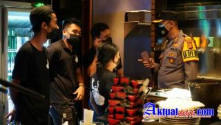 Tegakan PPKM Level 4, Kapolres Badung Turun Langsung