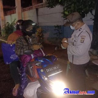 Polsek Padangbai Terus Perketat Cek Dokumen Ranmor di Pelabuhan Padangbai