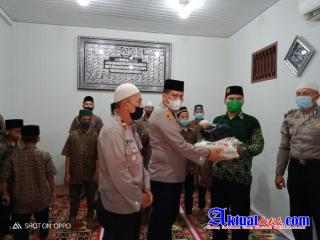 Subhanallah, Kapolsek Medan Area Syukuran dan Bagikan Tali Asih Kepada 25 Orang Anak Yatim Piatu