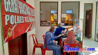 Sasar Masyarakat, Vaksinator Polres Klungkung Laksanakan Vaksin covid-19