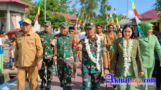 Panglima Kodam XVI/Pattimura Mayjen TNI Richard Tampubolon Kunjungi Lokasi TMMD Ke 113