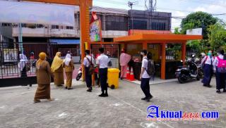SMP Negeri 3 Pekanbaru Belajar Tatap Muka
