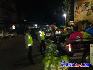 Gelar Patroli Malam Hari, Team Pakemitmas Sat Samapta Polres Klungkung Hadir di Tengah Masyarakat