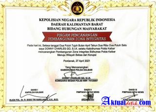 Mewakili Imo-Indonesia DPW IMO Kalbar Mendapat Piagam dari Polda Kalbar