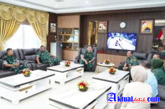 Pangdam I/BB Terima Dir SDM Kuathan Kemhan, Bahas Aturan Status Gugur Prajurit TNI
