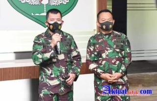 Kapuspen TNI : Penurunan Baliho HRS Yang Dilakukan Pangdam Jaya Didukung Panglima TNI